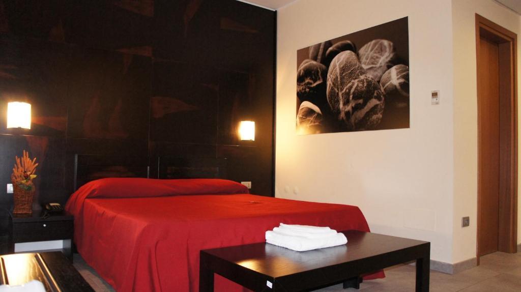 Hotel Le Sorgenti Popoli Luaran gambar