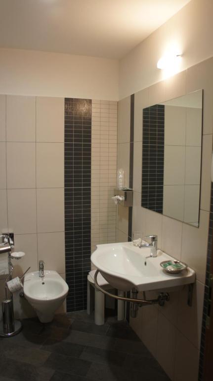 Hotel Le Sorgenti Popoli Luaran gambar